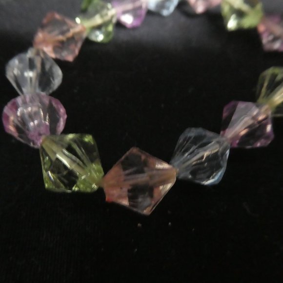 Stretchable Colorful Rhinestone Girl's Bracelet - Picture 3 of 5